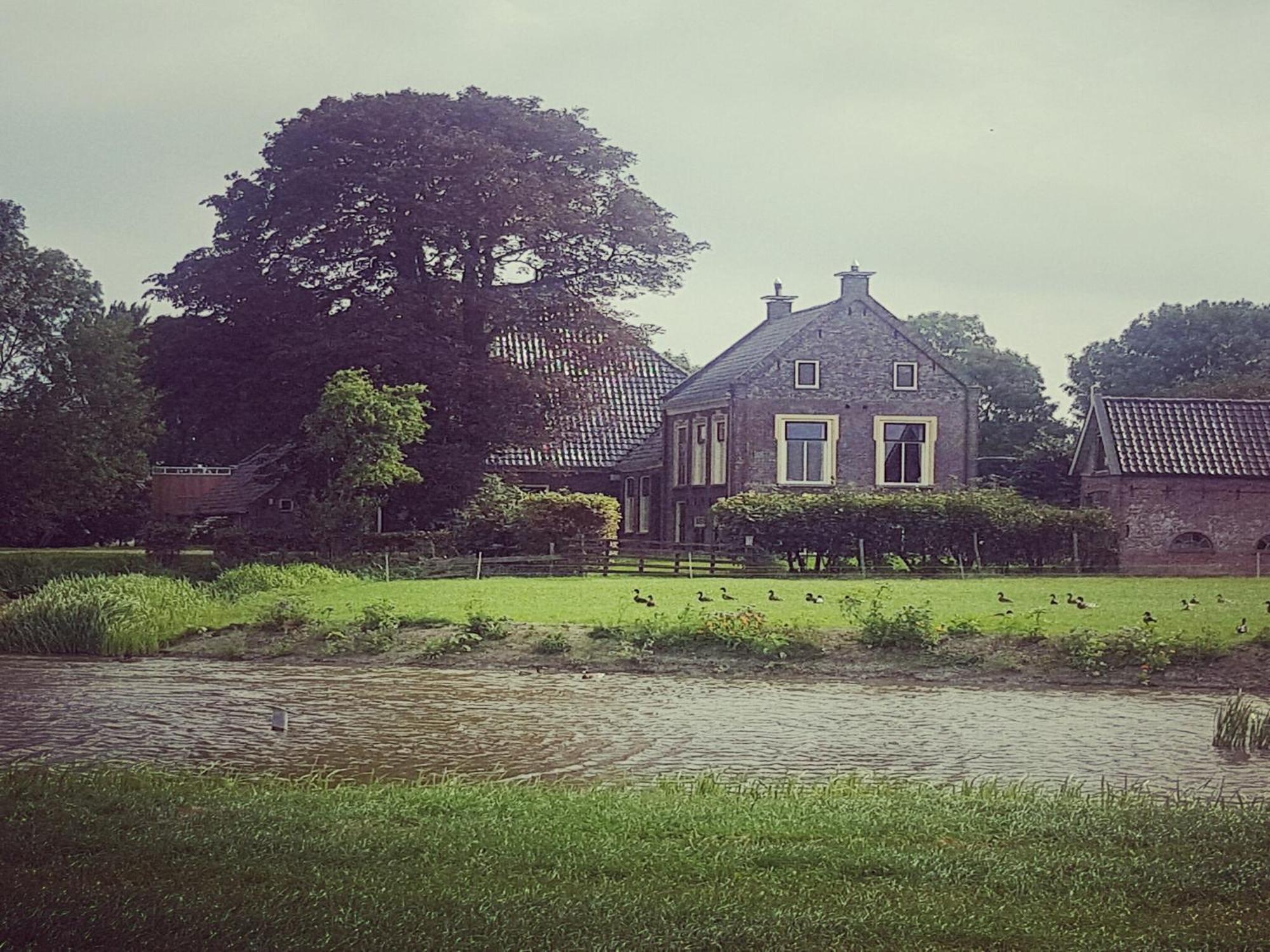 Charming House In Easterlittens On A Frisian Farm Wommels Exterior foto